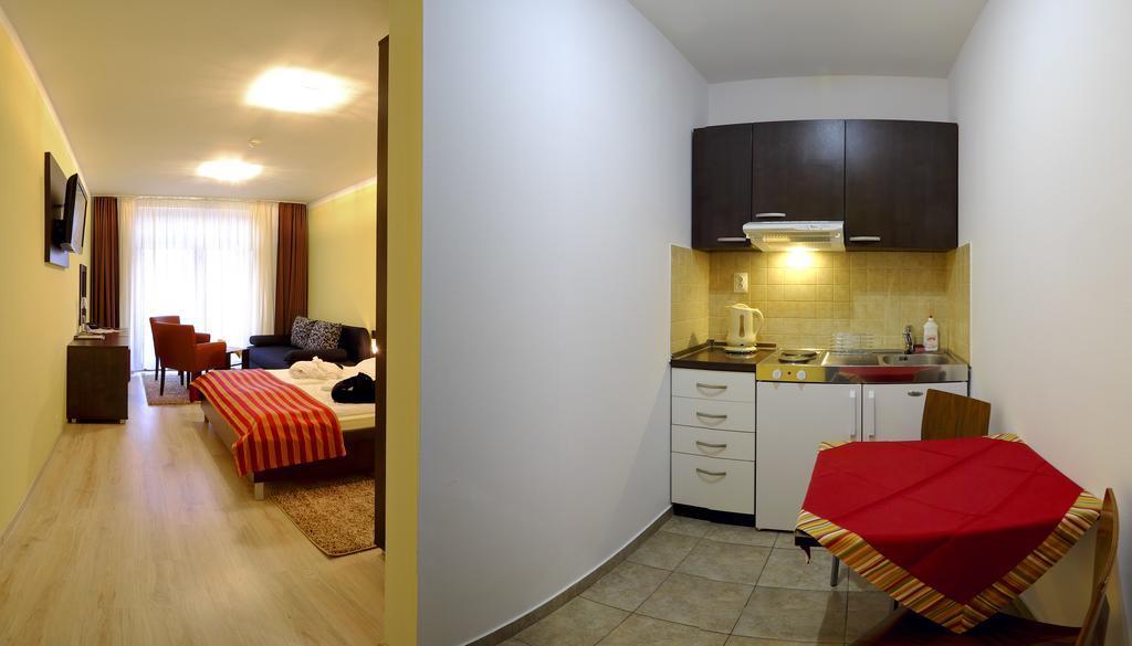 Luxury Apartment Kristof Besenova Bilik gambar