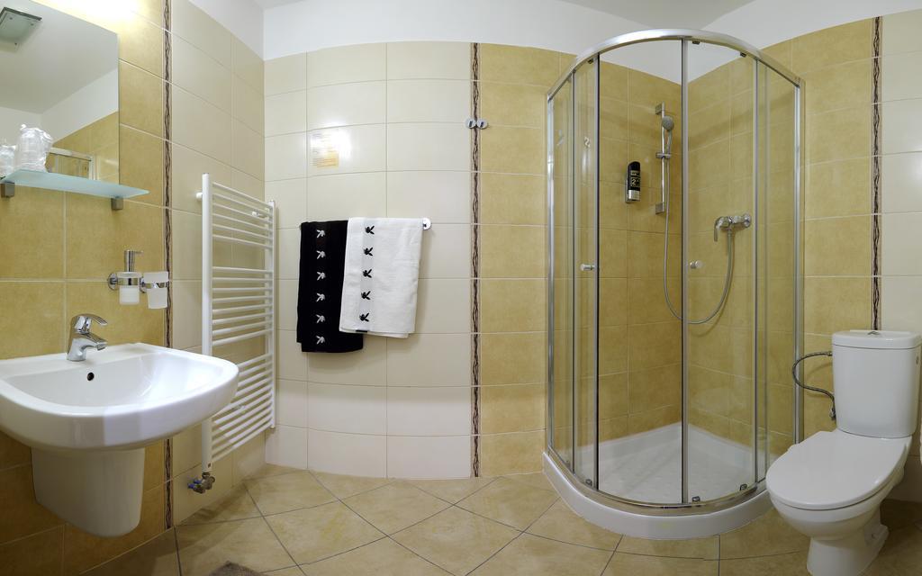 Luxury Apartment Kristof Besenova Bilik gambar